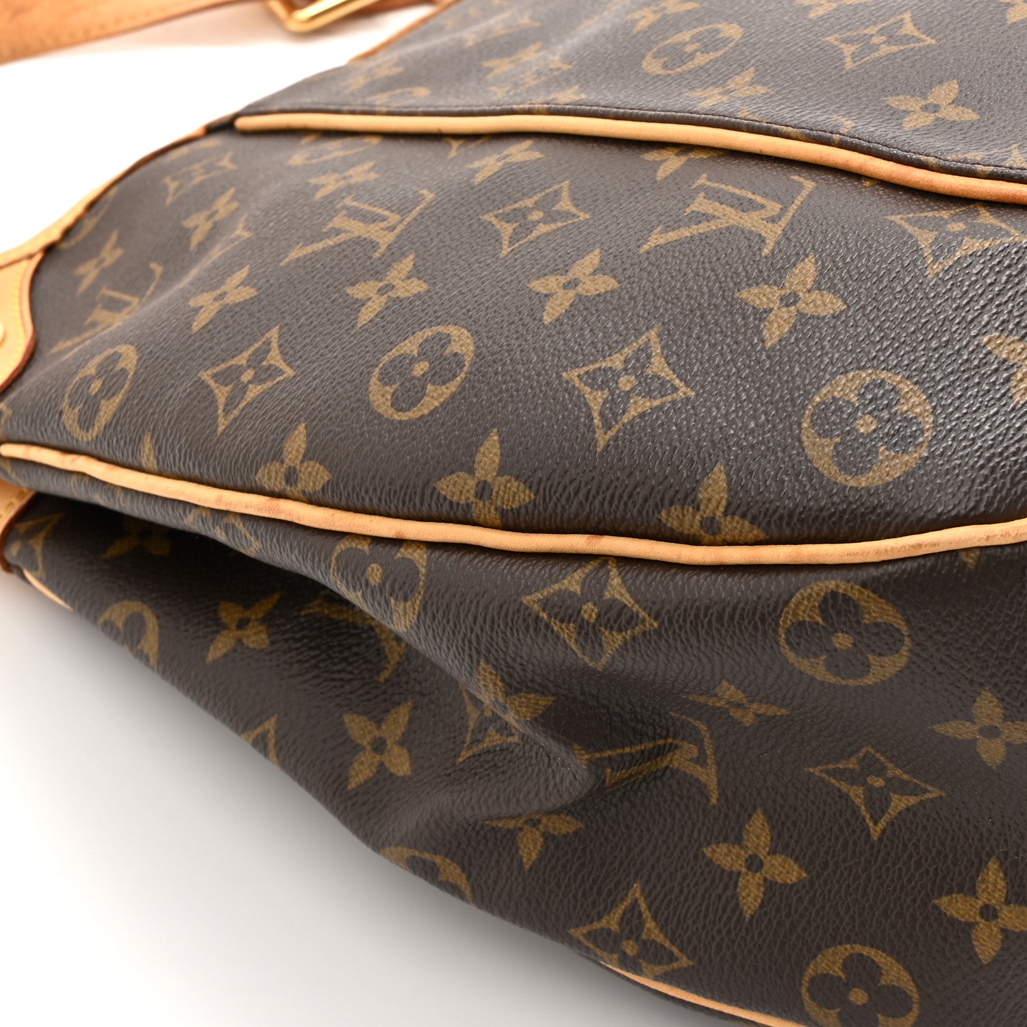 Louis Vuitton Monogram Galliera PM 12 of 16