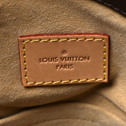 Louis Vuitton Monogram Artsy MM 6 of 9