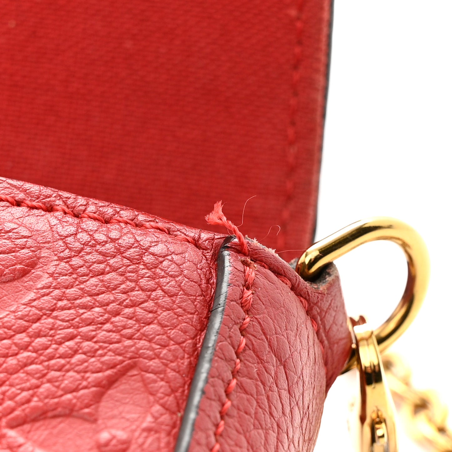 Empreinte Pochette Felicie Chain Wallet Scarlet