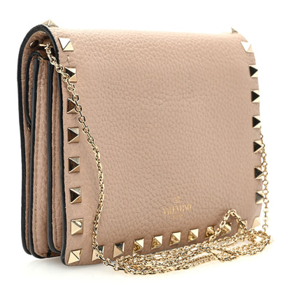 Valentino Garavani Pebbled Calfskin Rockstud Wallet On Chain Poudre 3 of 12