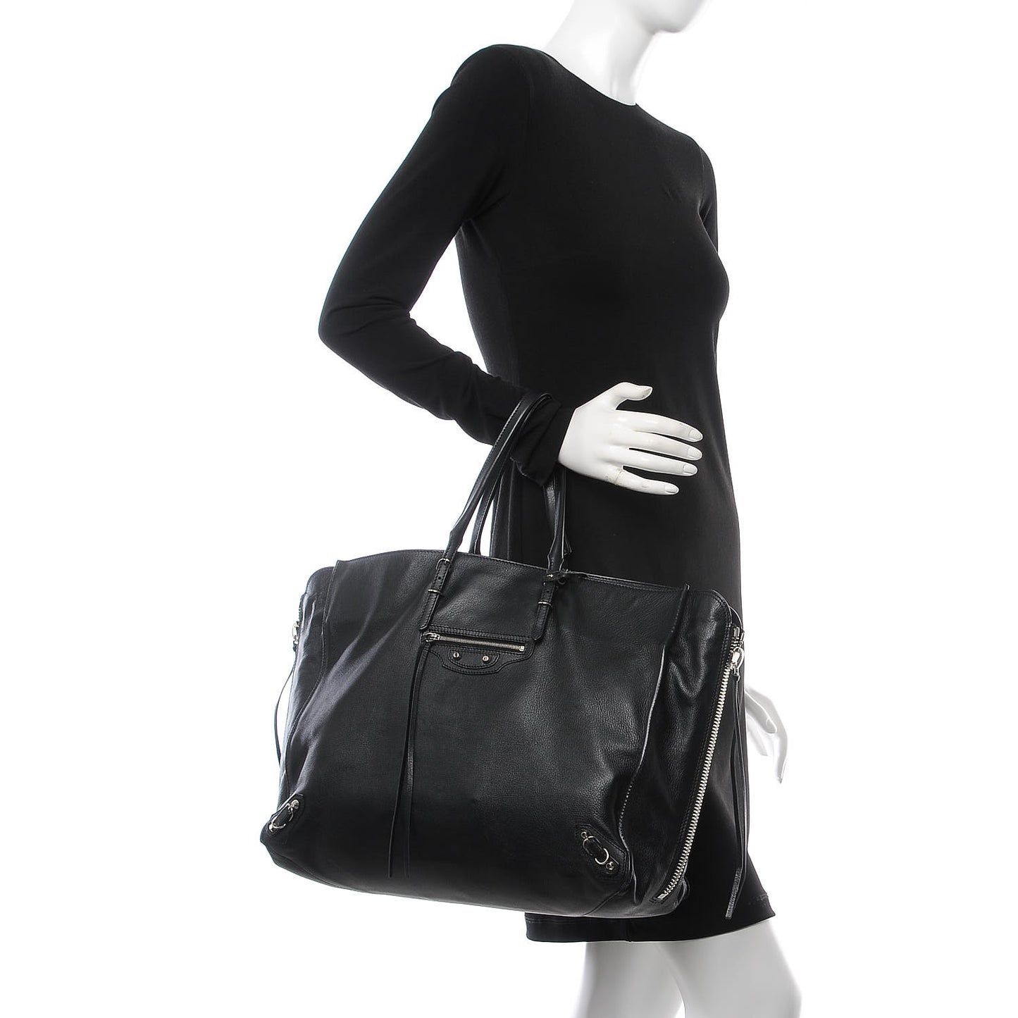 Supple Calfskin Papier A4 Zip Around Tote Black