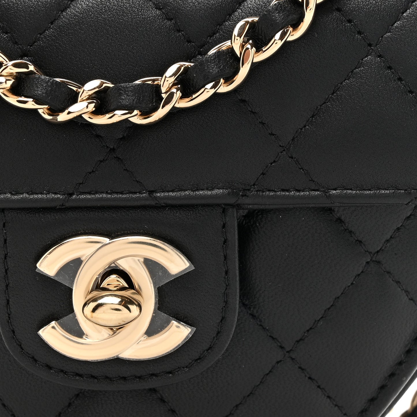 Lambskin Quilted CC In Love Heart Clutch With Chain Black
