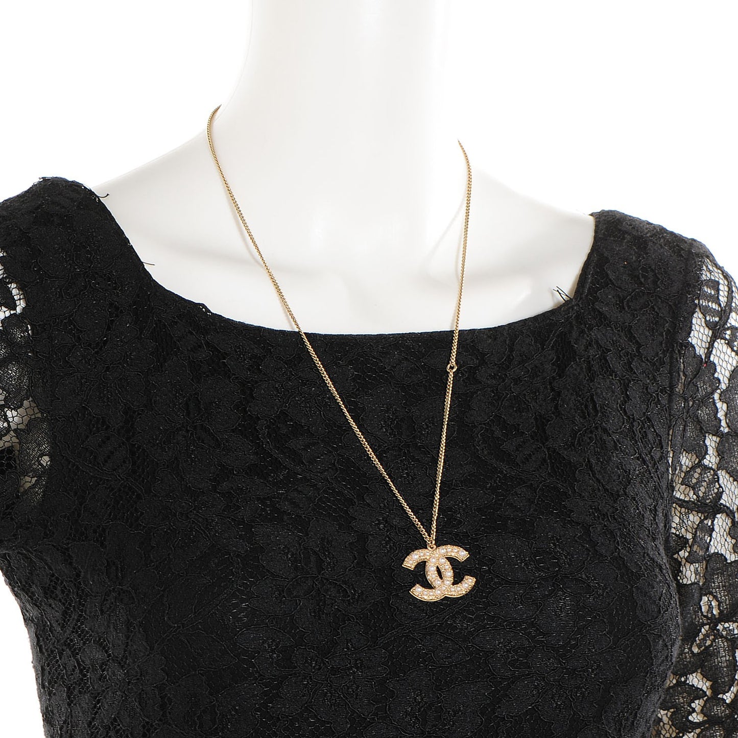 Pearl CC Pendant Necklace Gold
