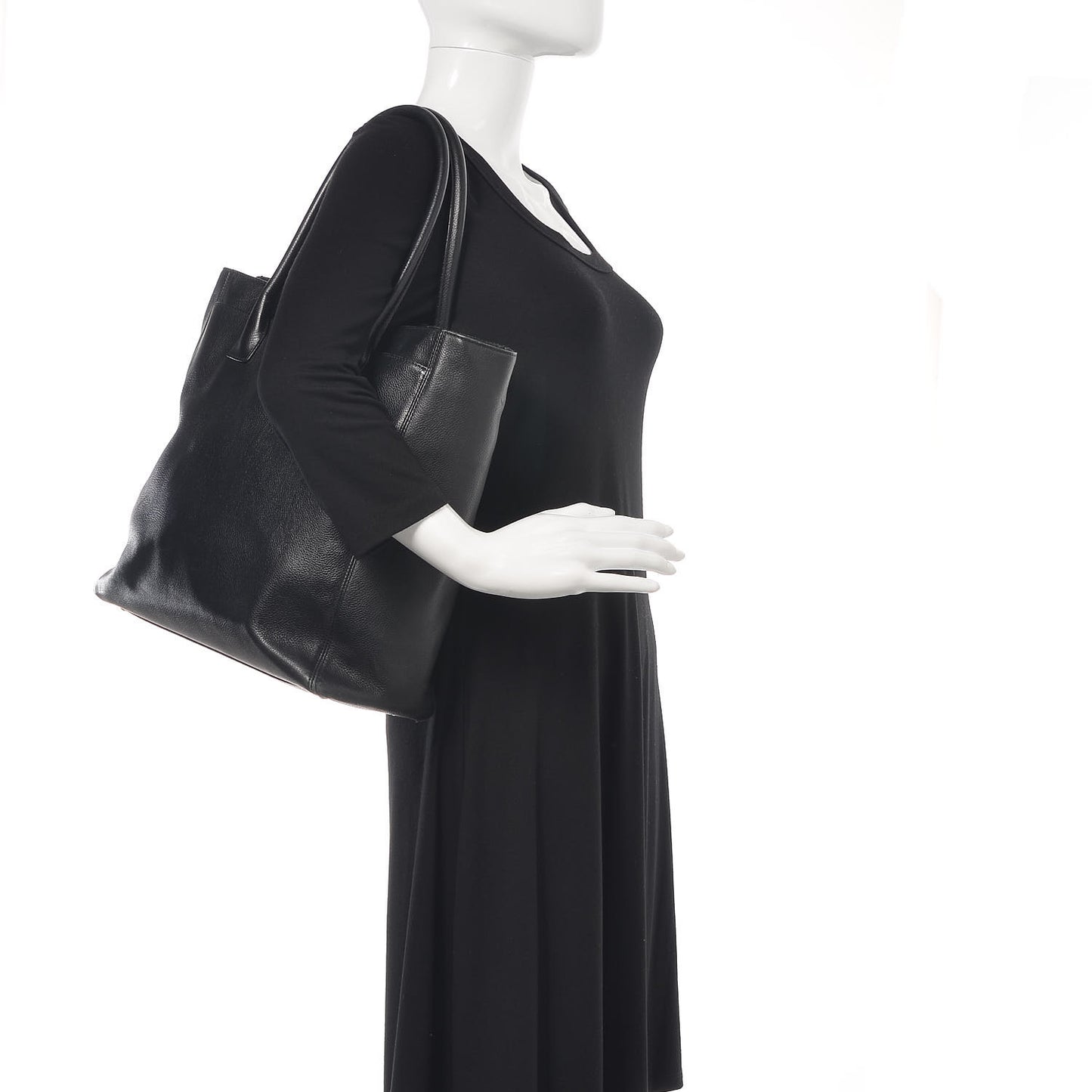 Calfskin Tall Cerf Tote Black