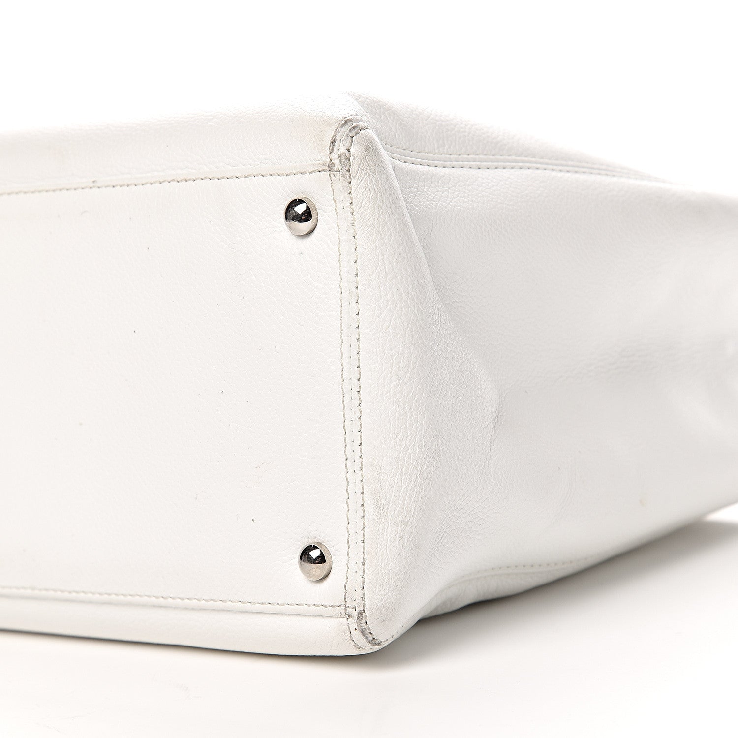 Chanel Caviar Cerf Executive Shopper Tote White 22 of 24
