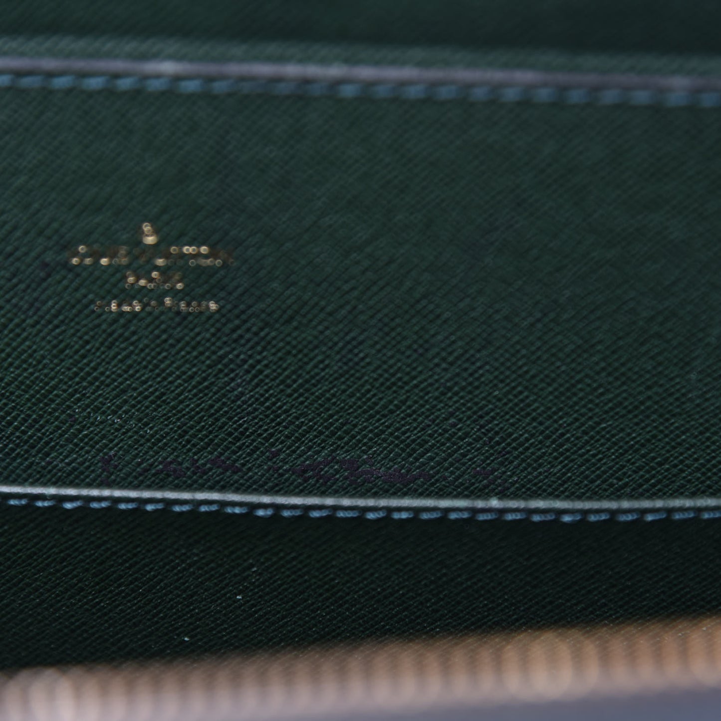 Taiga Lozan Briefcase Epicea