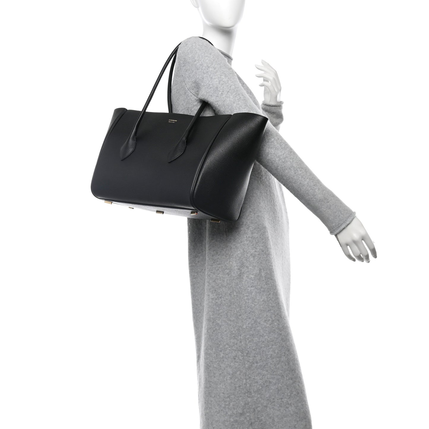 Hammered Calfskin XL East West Tote Bag Black