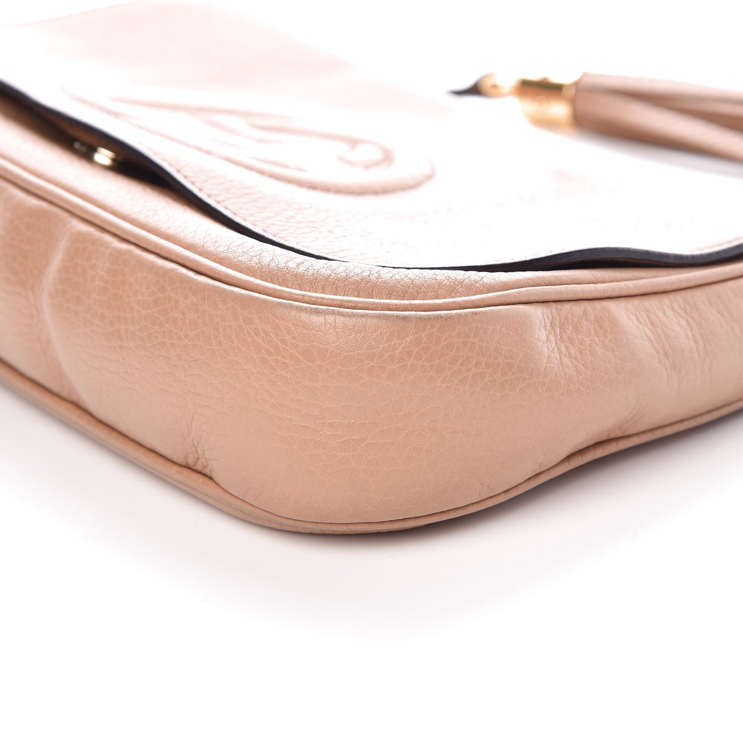 Gucci Pebbled Calfskin Medium Soho Flap Crossbody Camelia 12 of 13