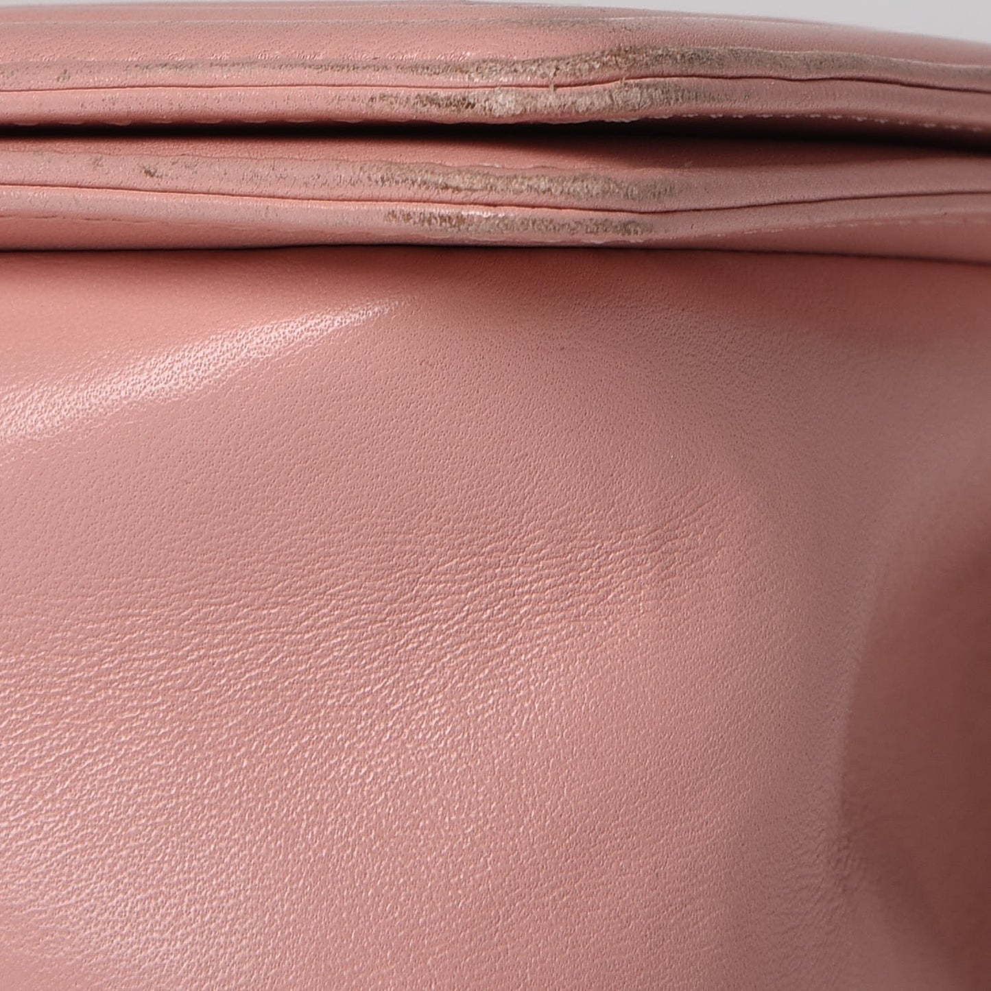 Lambskin Quilted Medium Boy Flap Light Pink