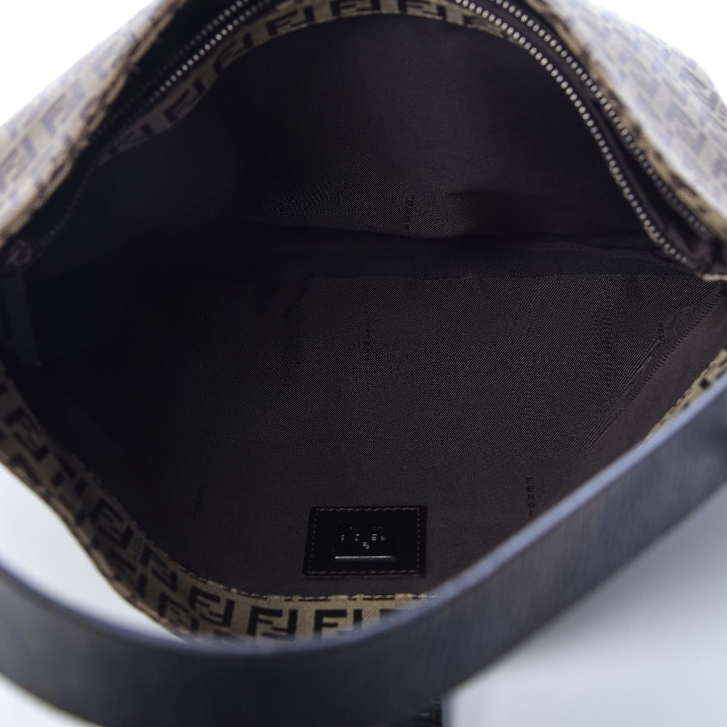 Zucchino Vitello Hobo Tobacco
