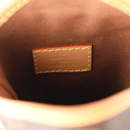 Louis Vuitton Monogram Fold Me Pouch 6 of 10