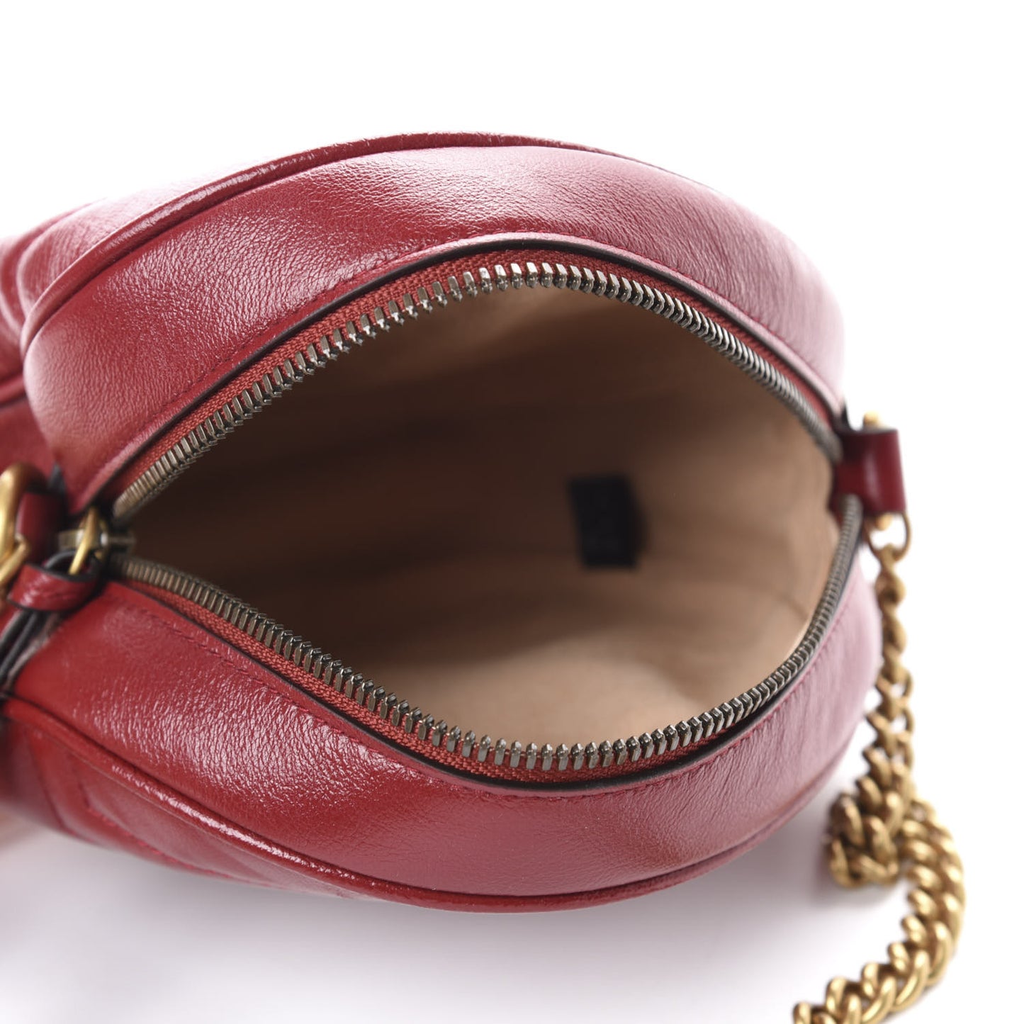 Glazed Calfskin Matelasse Heart Mini GG Marmont Round Shoulder Bag Romantic Cerise
