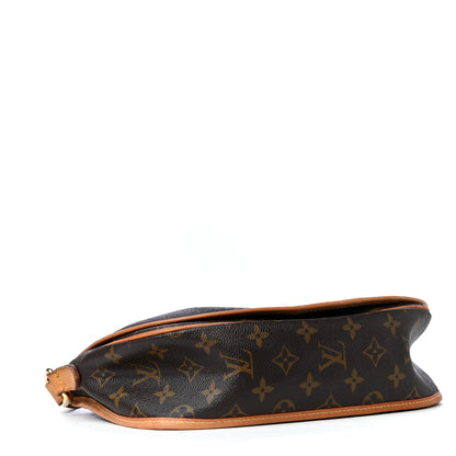 Louis Vuitton Monogram Menilmontant PM 6 of 8
