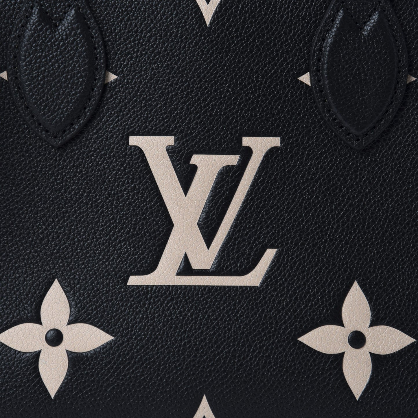 Empreinte Monogram Giant Onthego PM Black Beige