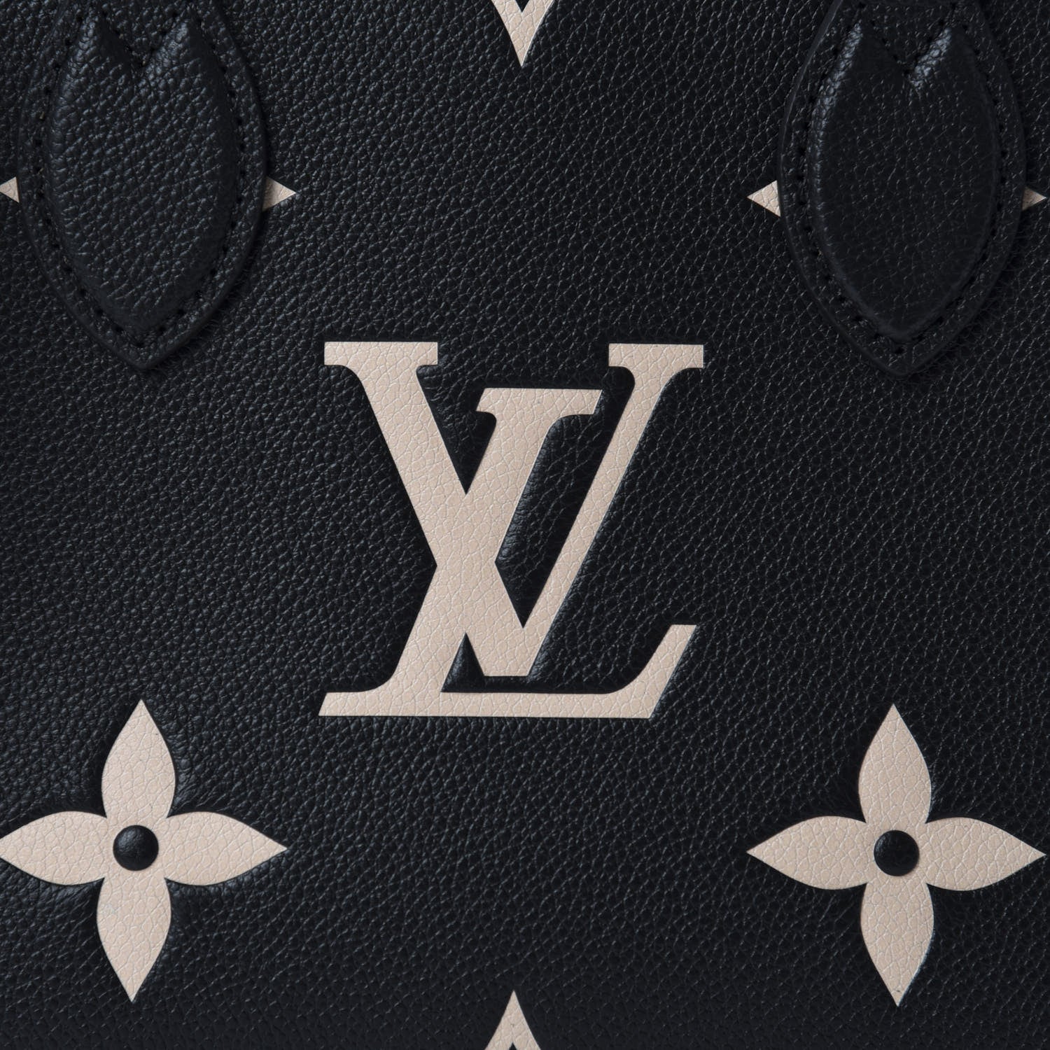 Louis Vuitton Empreinte Monogram Giant Onthego PM Black Beige 10 of 10