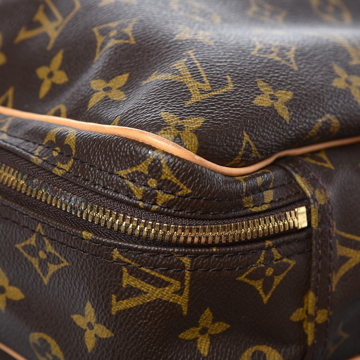 Louis Vuitton Monogram Alize 24 Heures Luggage 14 of 15
