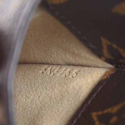 Louis Vuitton Monogram Sunglasses Case MM 7 of 7