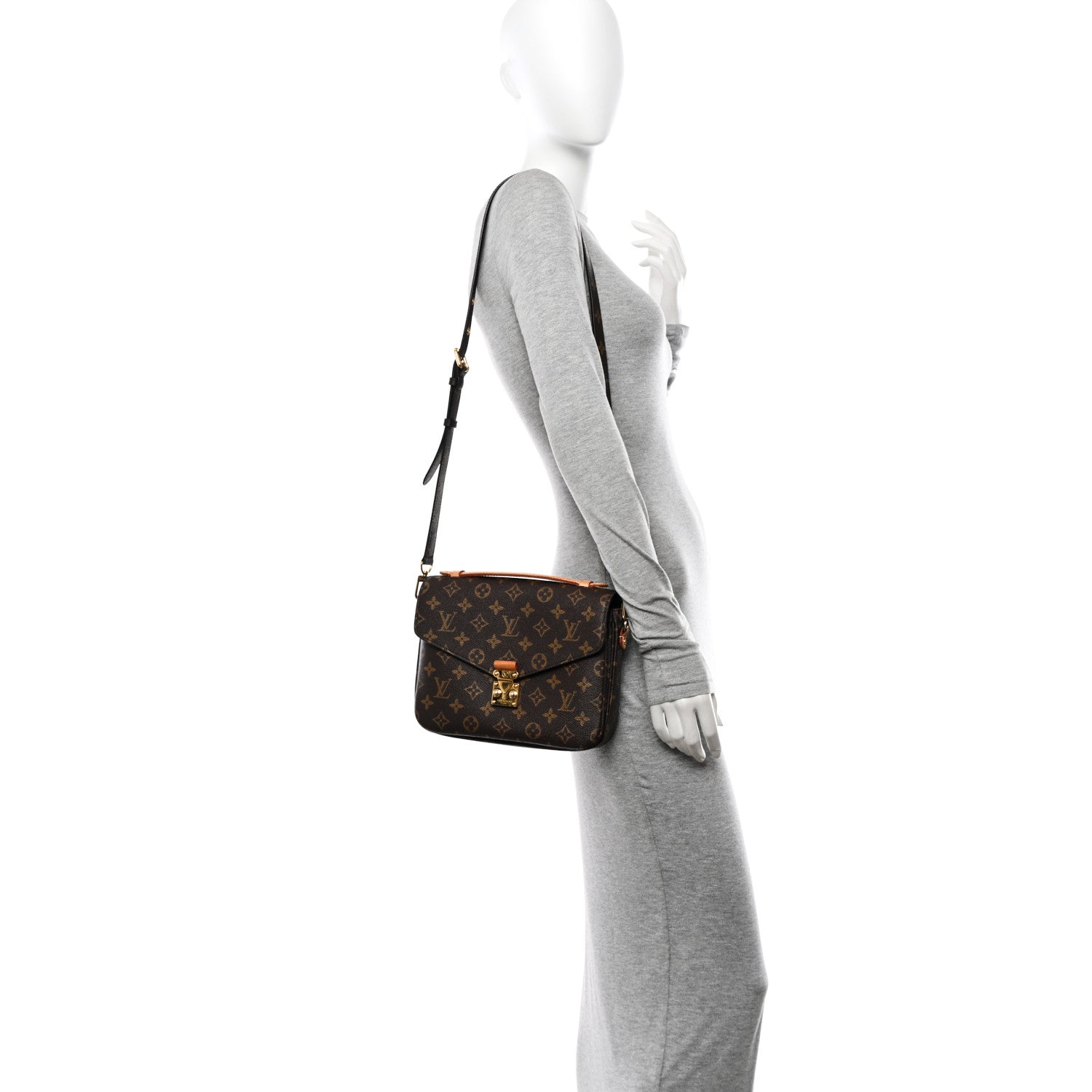 Louis Vuitton Monogram Pochette Metis 2 of 10
