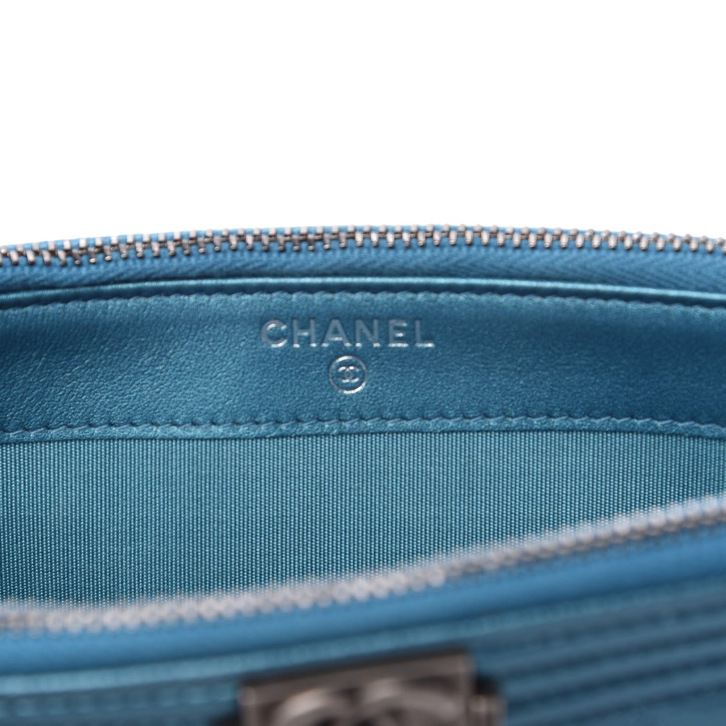 Metallic Caviar Quilted Small Boy Clutch With Chain Turquoise
