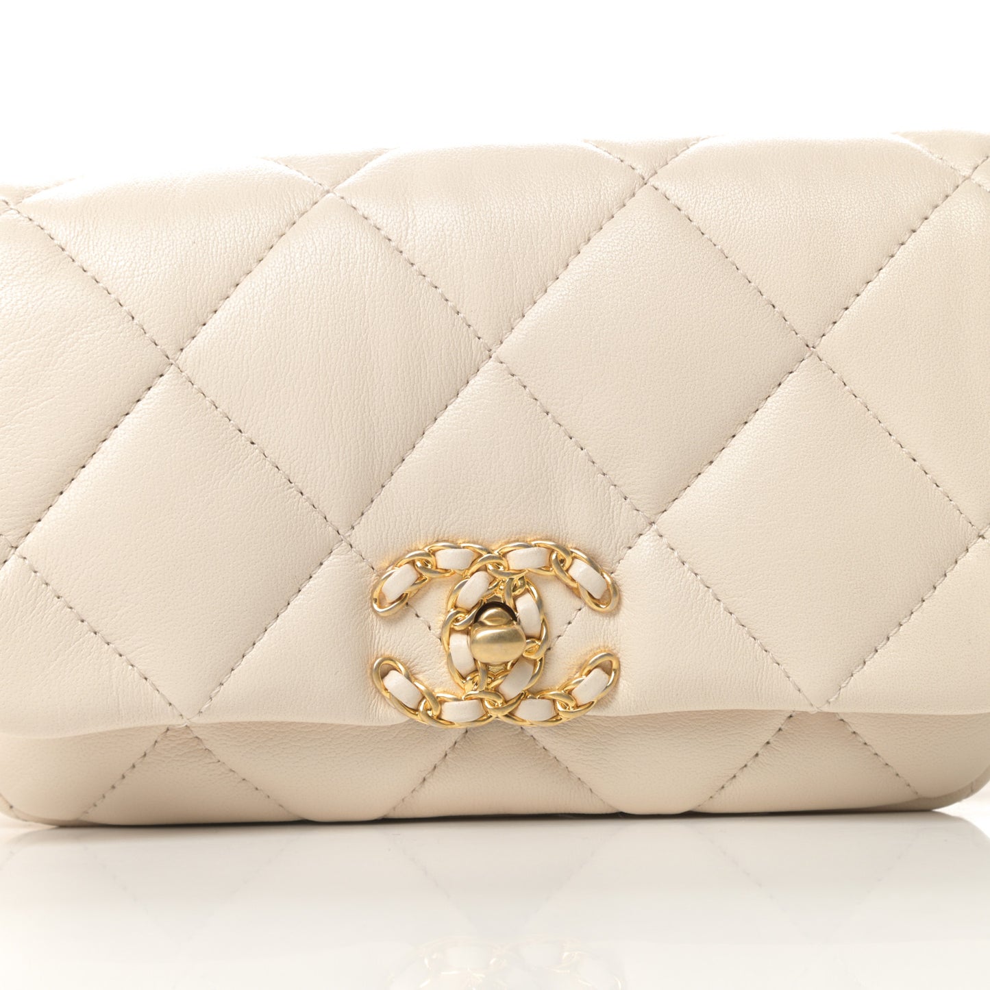 Lambskin Quilted Chanel 19 Waist Bag Light Beige