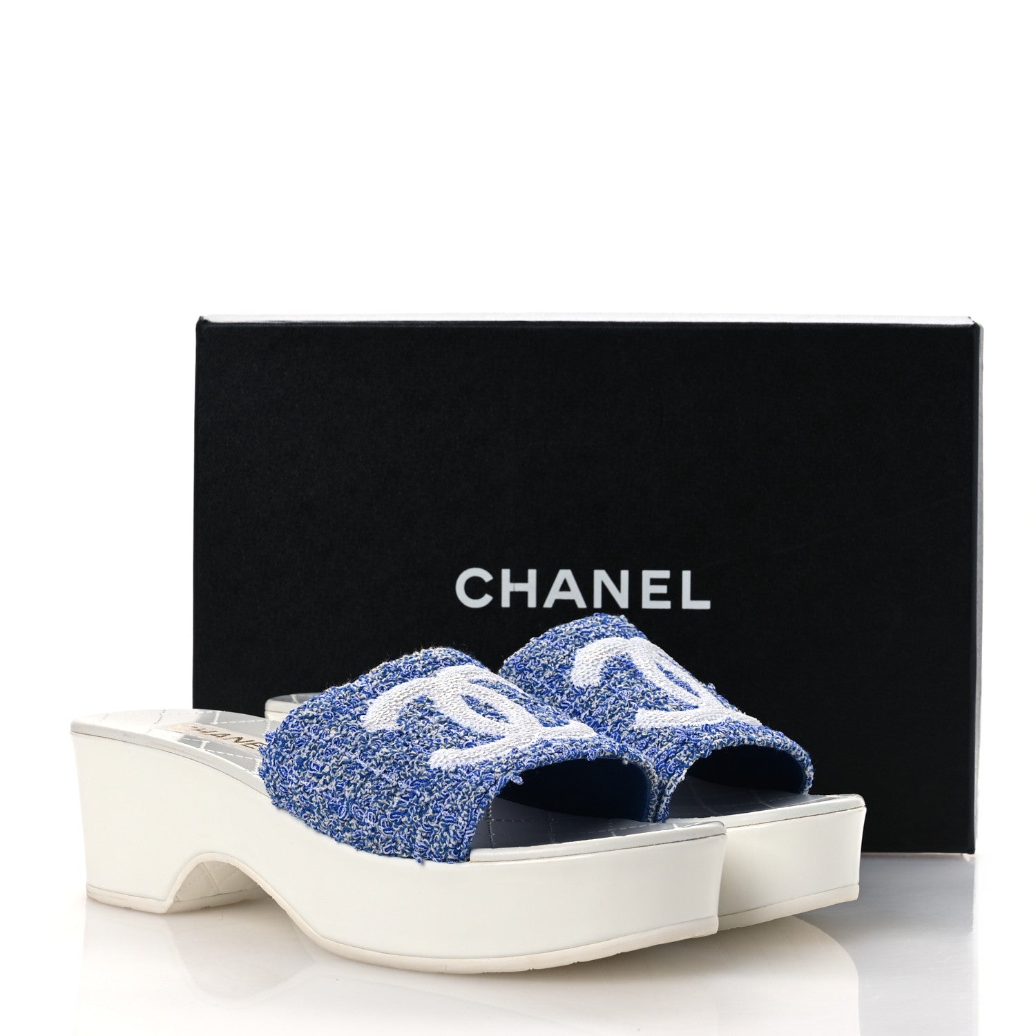 Chanel Tweed Sequin Patent Calfskin CC Mule Sandals 41 Blue White 12 of 12
