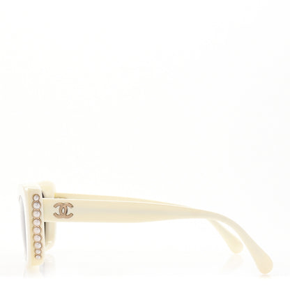 Chanel Acetate Pearl Cat Eye CC Sunglasses 5481-H White 3 of 8