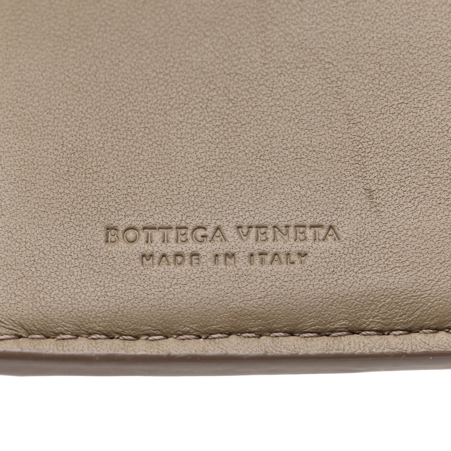 Nappa Intrecciato Continental Wallet Mink