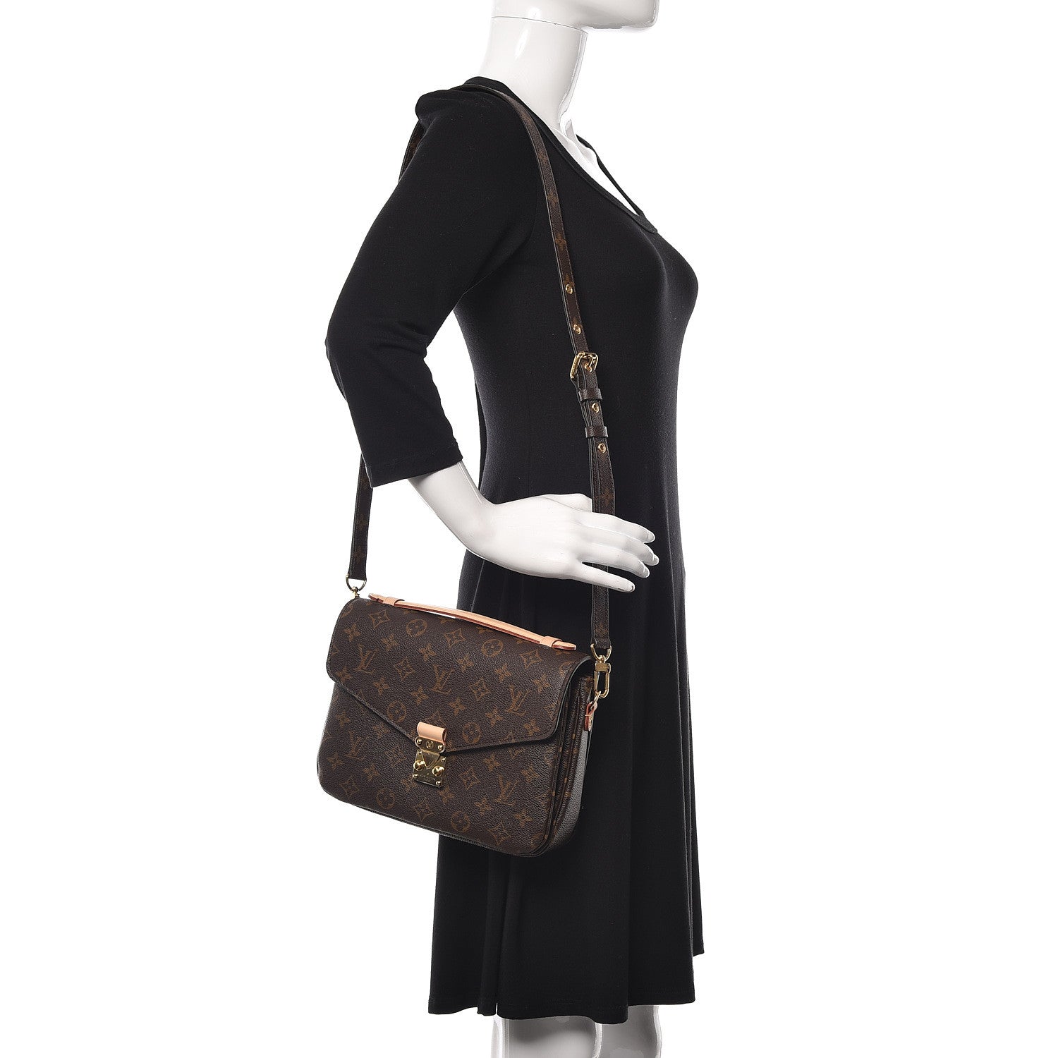 Louis Vuitton Monogram Pochette Metis 2 of 12