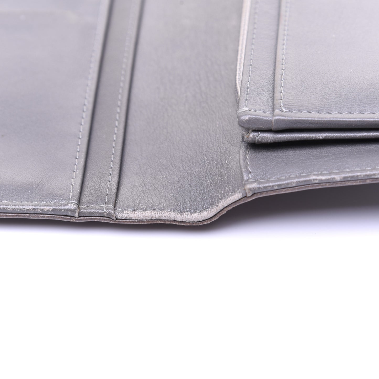 Caviar Sevruga Yen Wallet Lavender