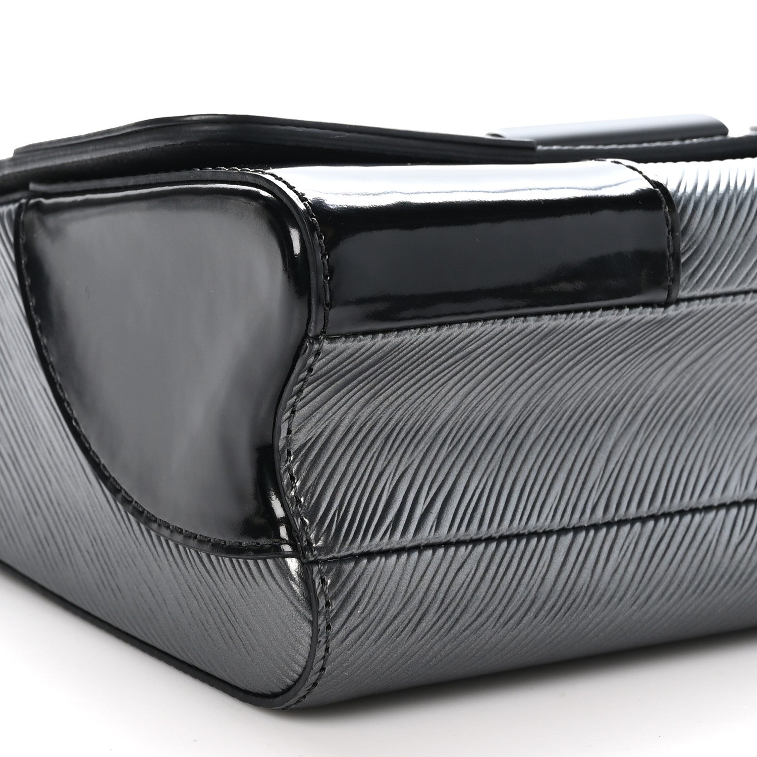 Louis Vuitton Epi Patent Twist Shoulder Bag MM Anthracite Nacre 8 of 10