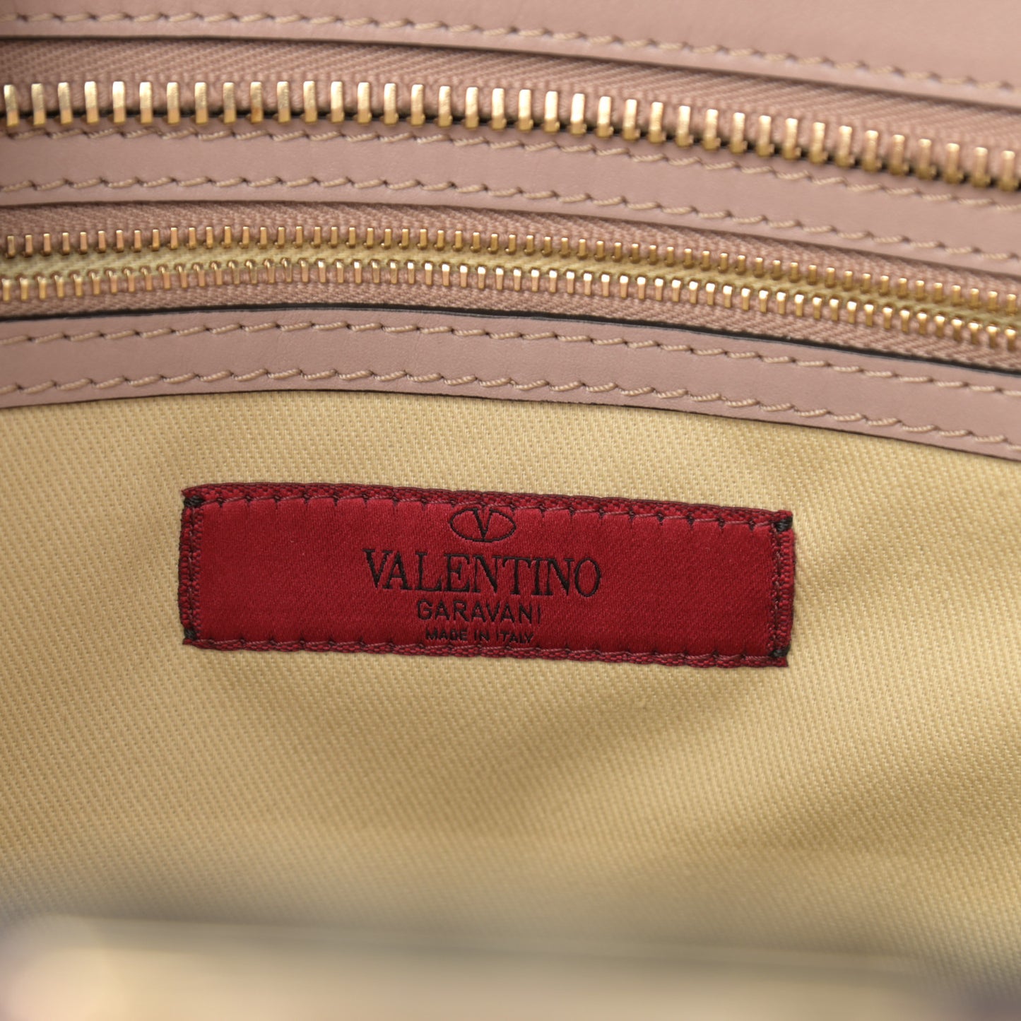 Vitello Rockstud Double Handle Tote Poudre
