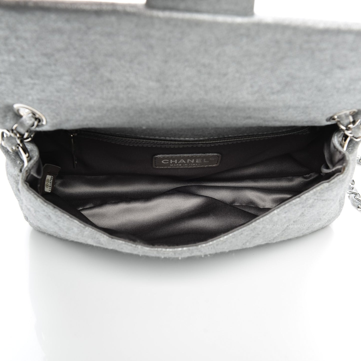 Metallic Jersey Quilted Medium Single Flap Grey