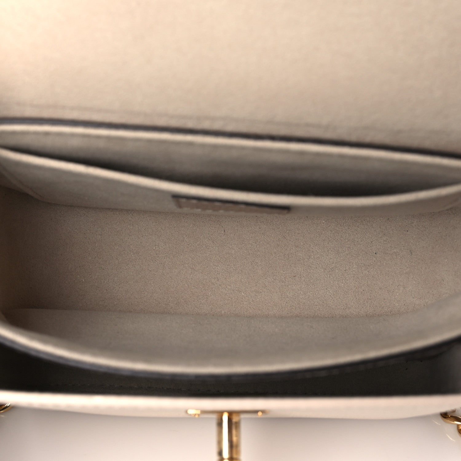 Louis Vuitton Grained Calfskin Lockme Tender Greige 5 of 9