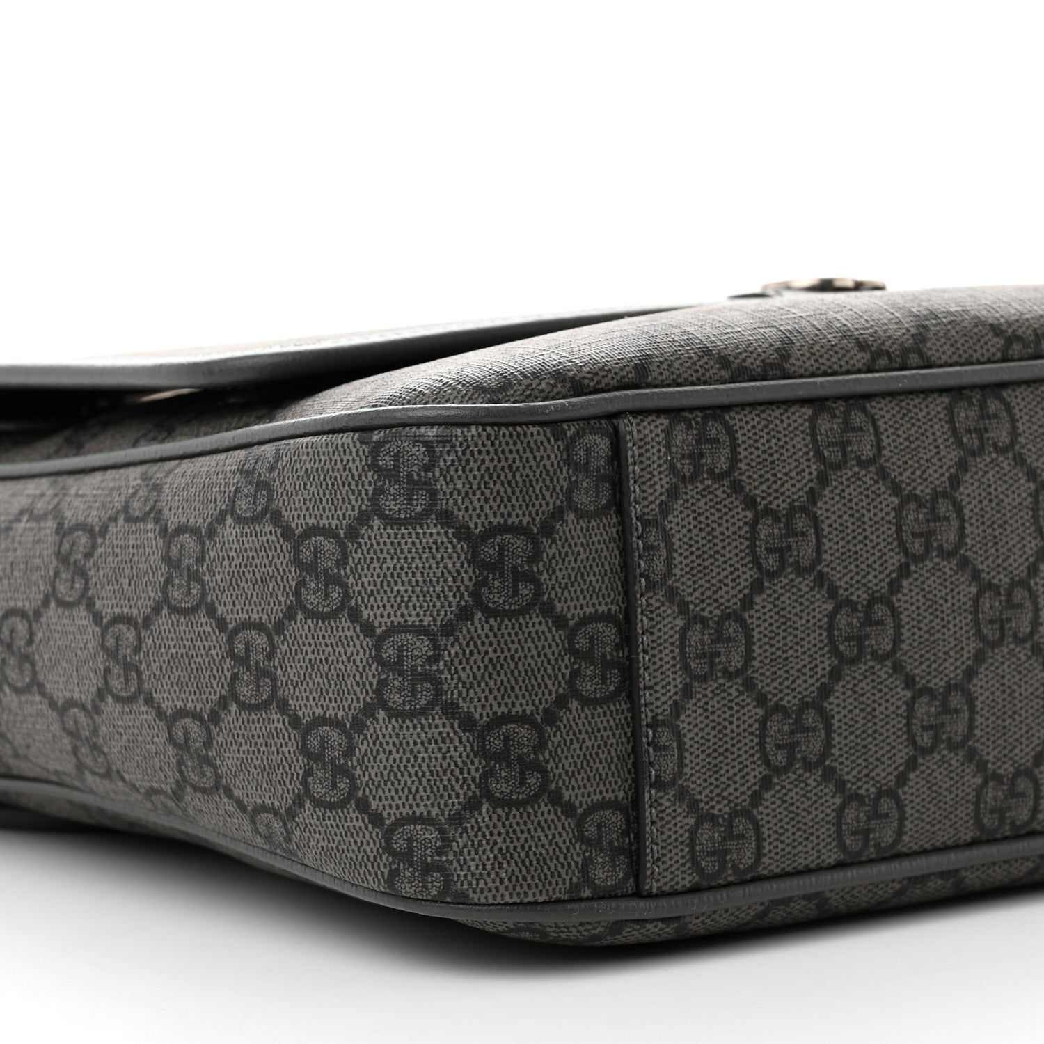 Gucci Tender GG Supreme Monogram Textured Dollar Calfskin Ophidia Messenger Bag Grey Black Graphite Grey 9 of 13