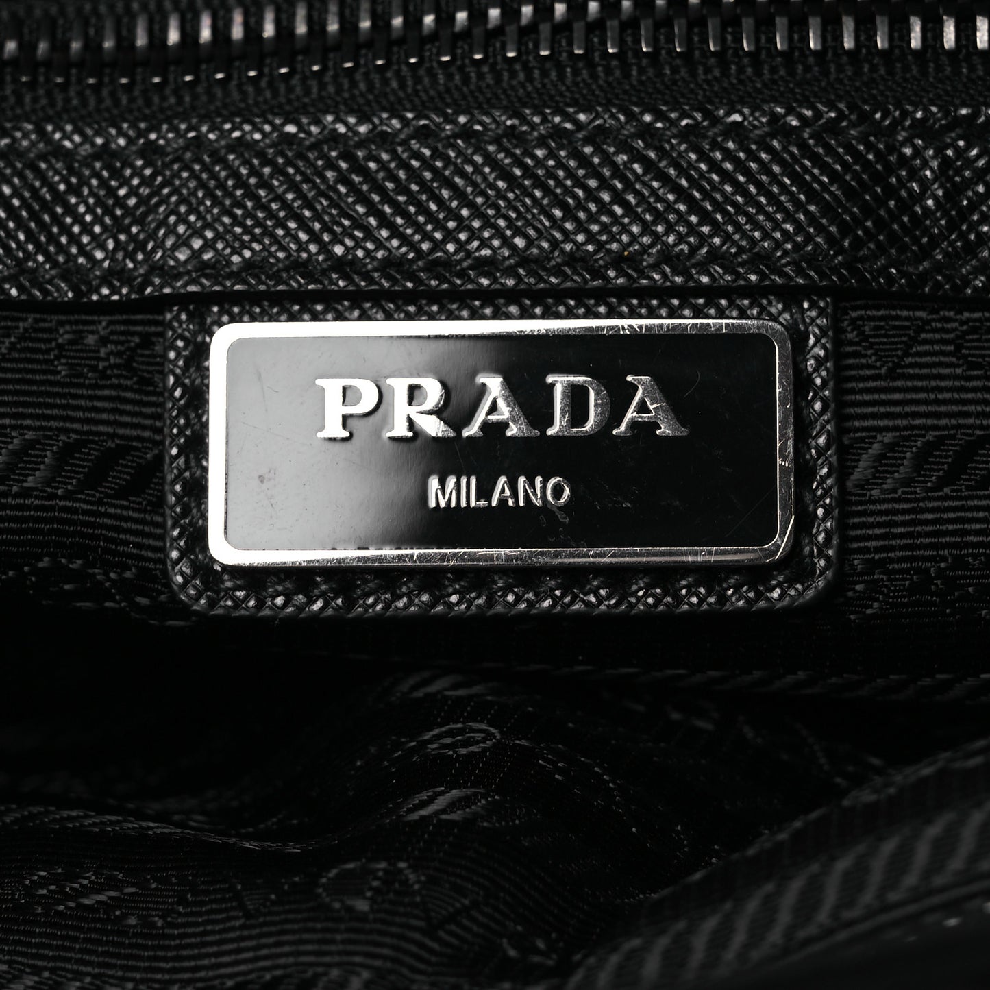 Tessuto Nylon Saffiano Flat Messenger Bag Black