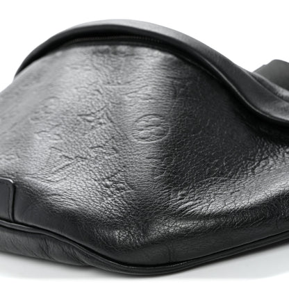 Louis Vuitton Calfskin Monogram Shadow Discovery Bumbag Black 9 of 10