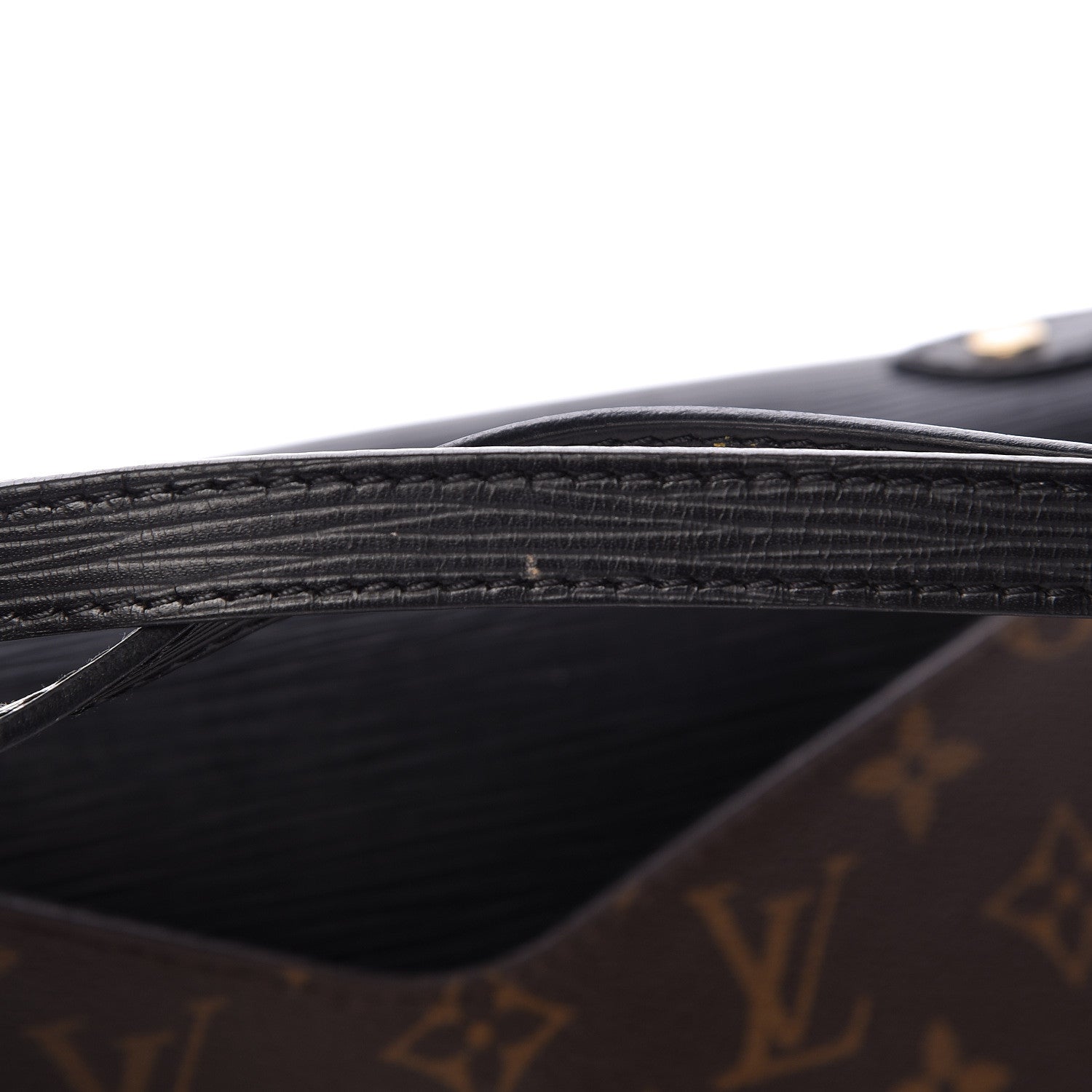 Louis Vuitton Epi Monogram Saint Michel Black 17 of 19