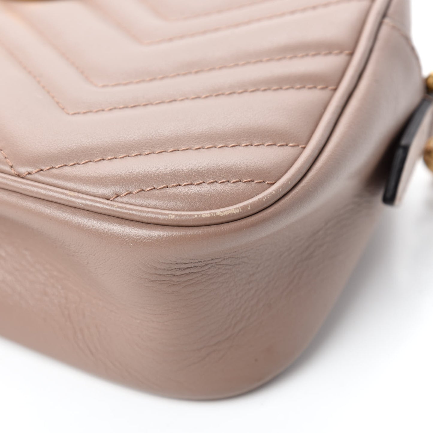 Calfskin Matelasse Small GG Marmont Chain Shoulder Bag Porcelain Rose