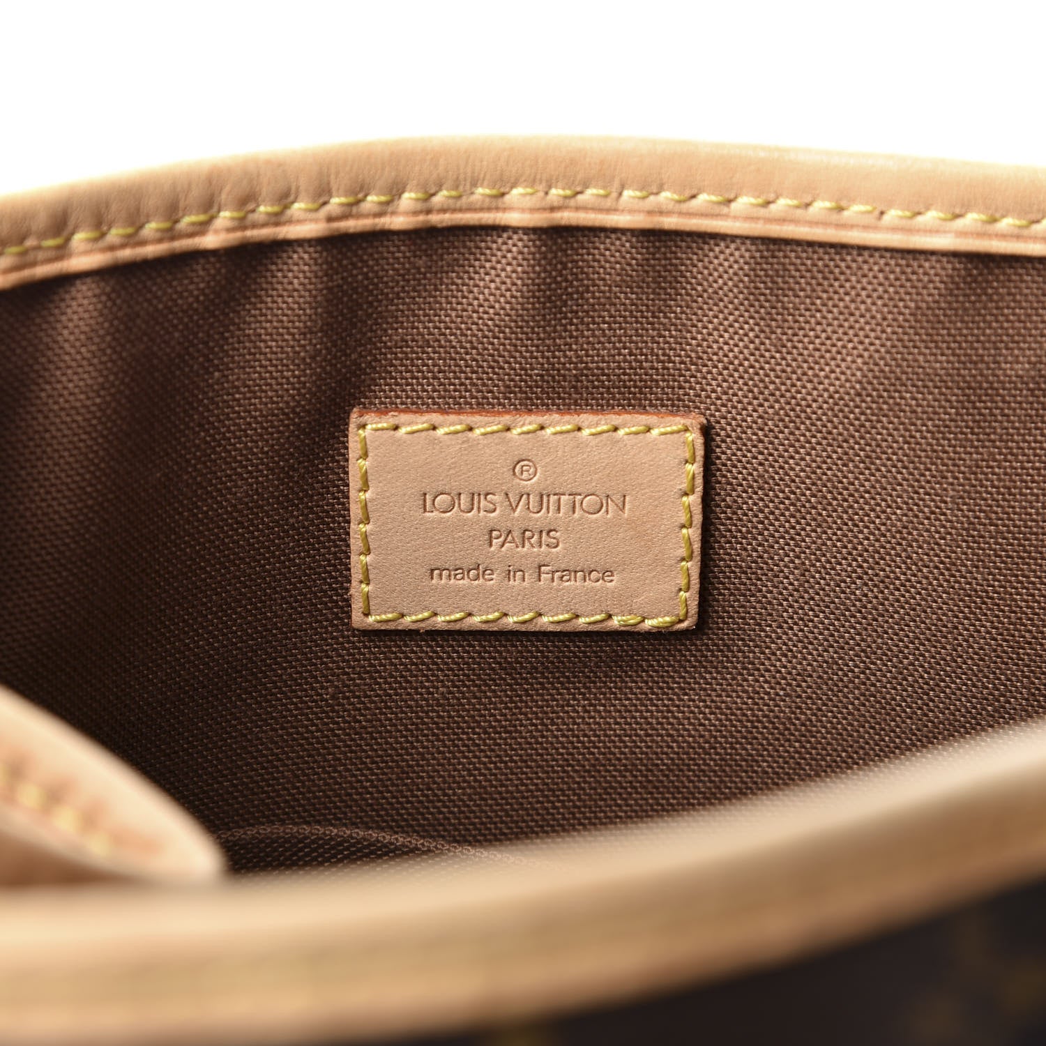 Louis Vuitton Monogram Batignolles 7 of 9