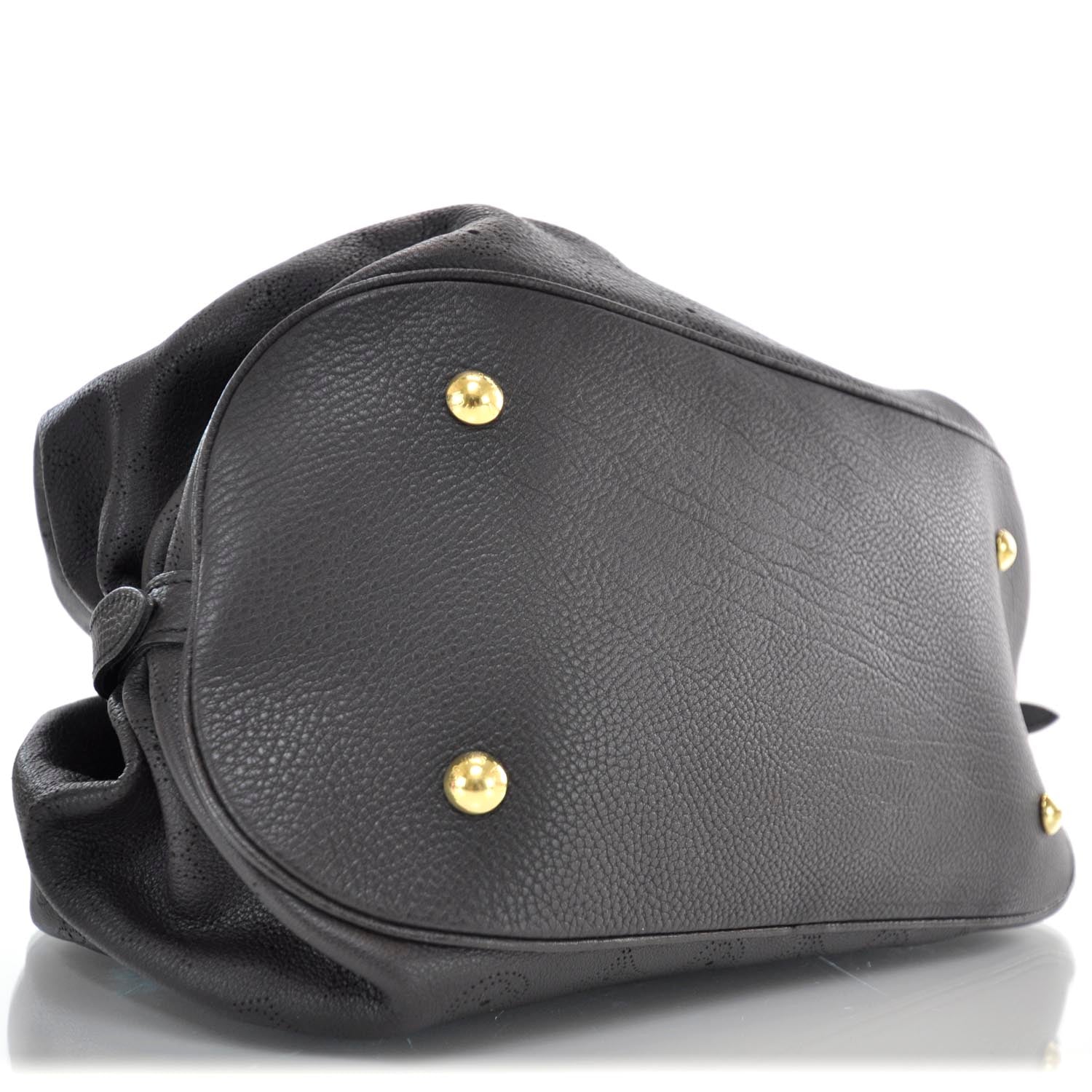 Louis Vuitton Mahina L Black 6 of 9