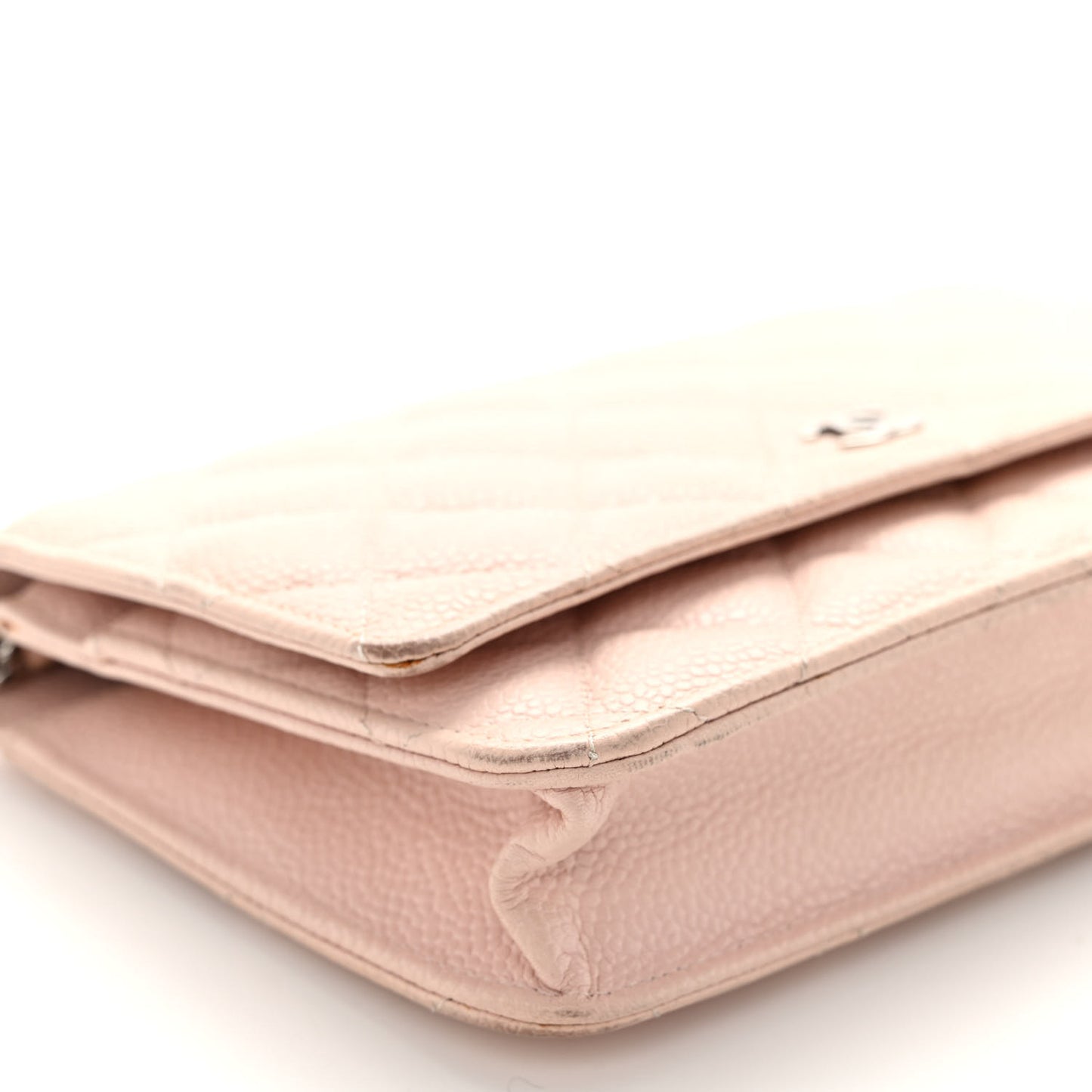 Caviar Quilted Wallet On Chain WOC Light Pink