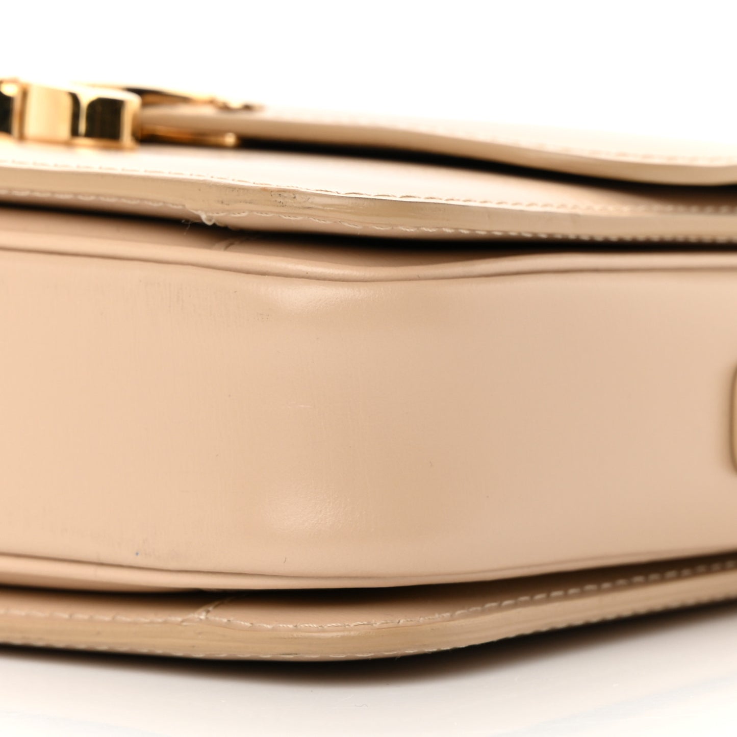Shiny Calfskin Teen Triomphe Nude