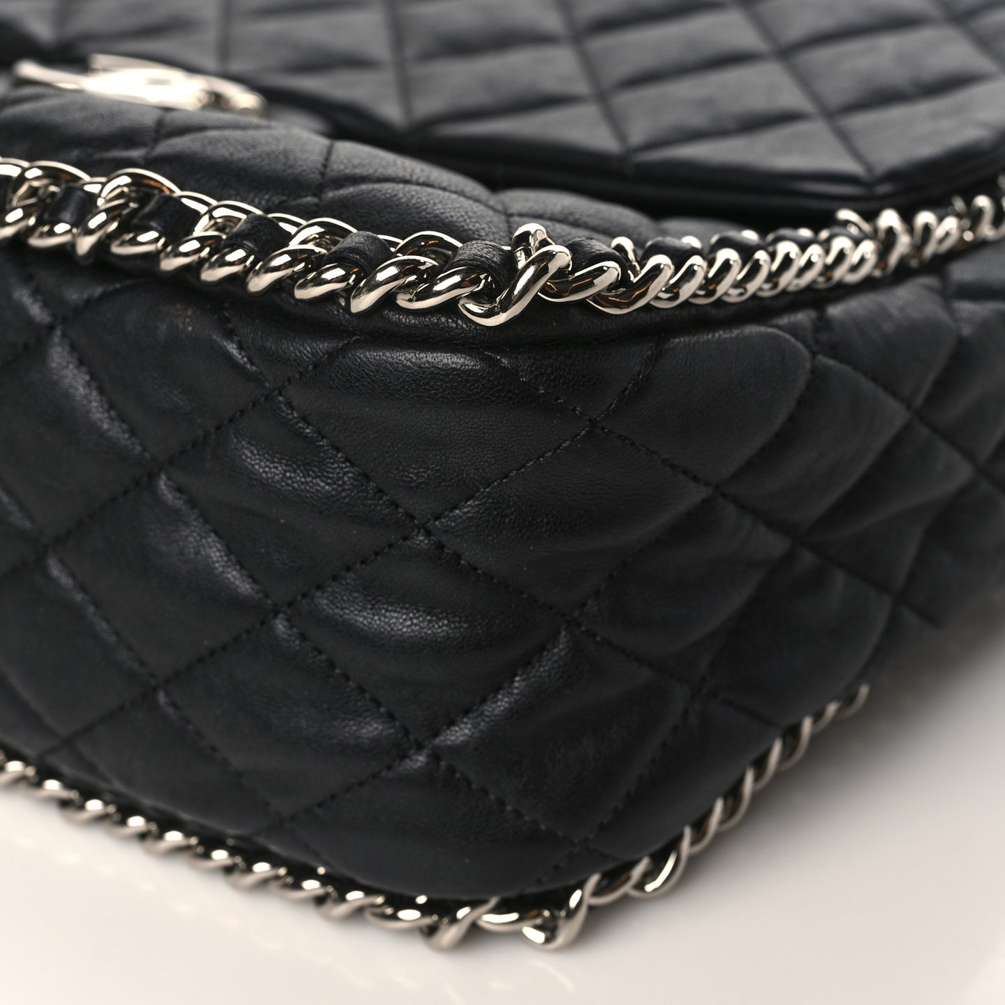 Washed Lambskin Quilted Maxi Chain Around Flap Black