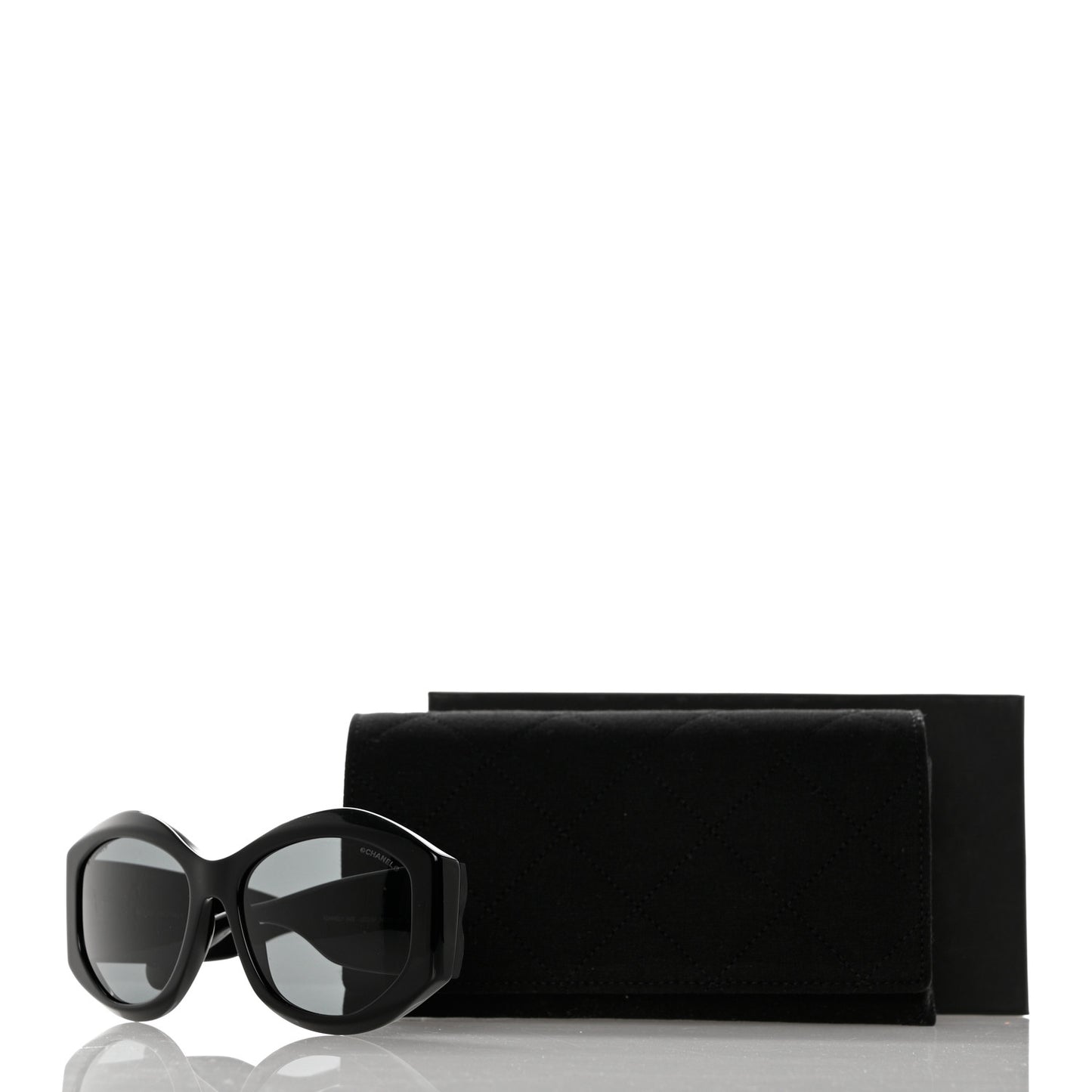Acetate Quilted CC Sunglasses 5486 Black