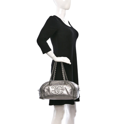Chanel Metallic Goatskin Medium Luxe Ligne Bowler Silver 2 of 12