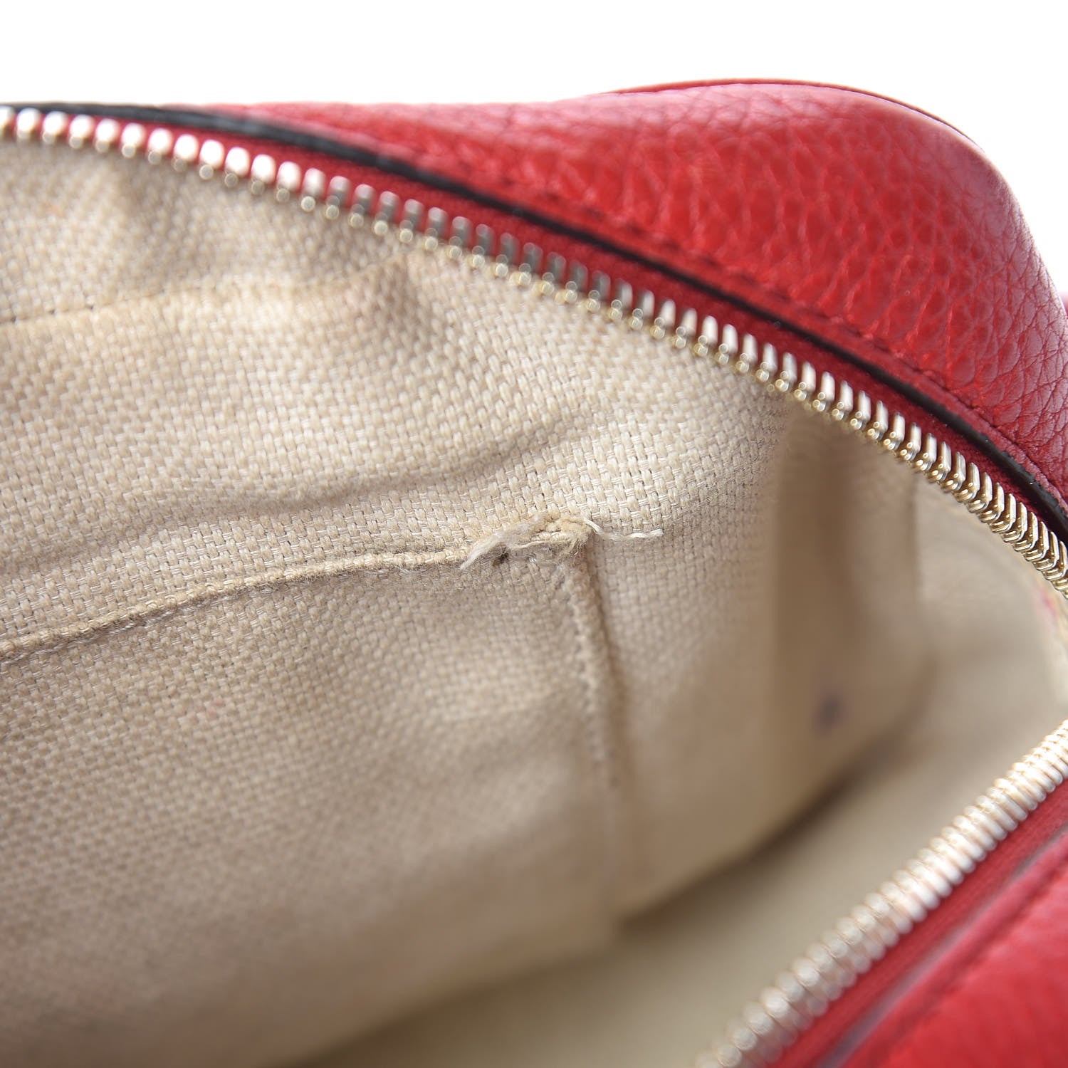 Gucci Pebbled Calfskin Small Soho Disco Bag Tabasco Red 11 of 19