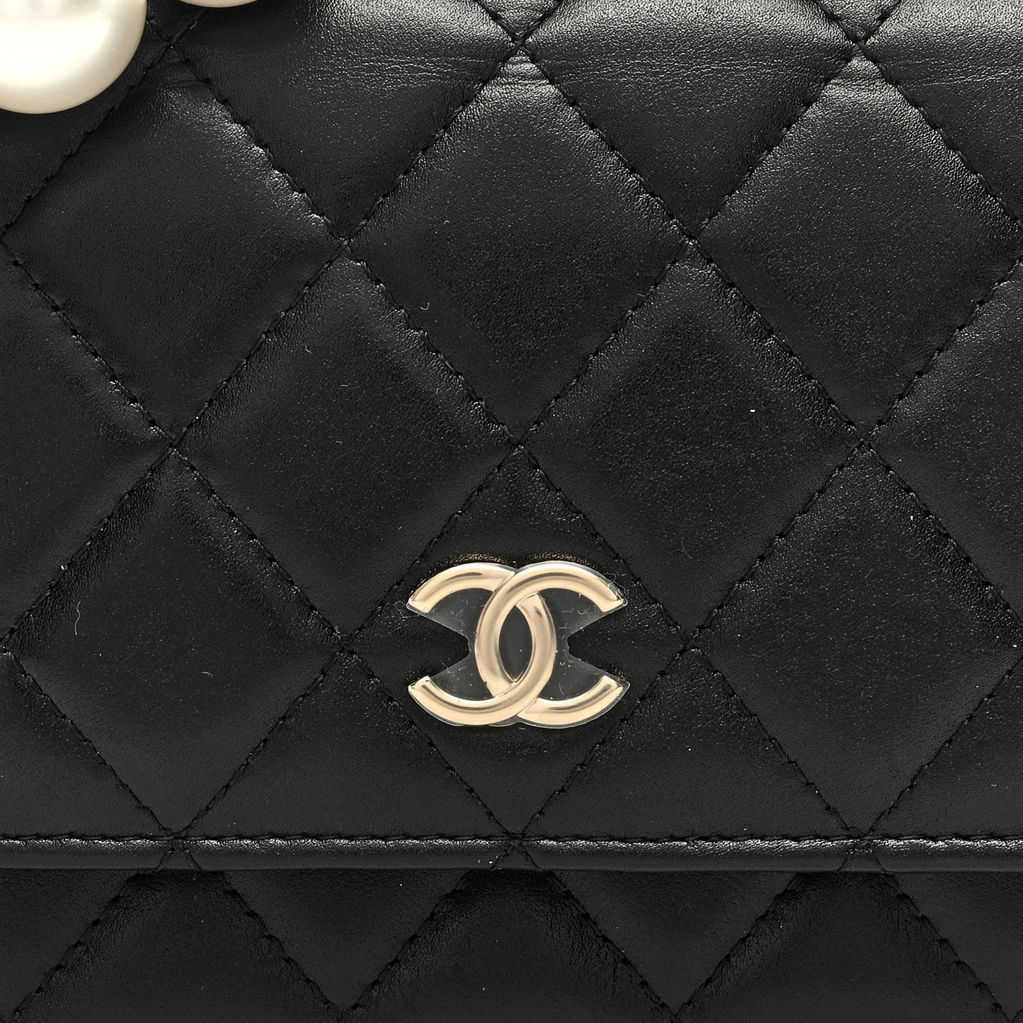 Calfskin Quilted Mini Maxi Pearls Wallet On Chain WOC Black