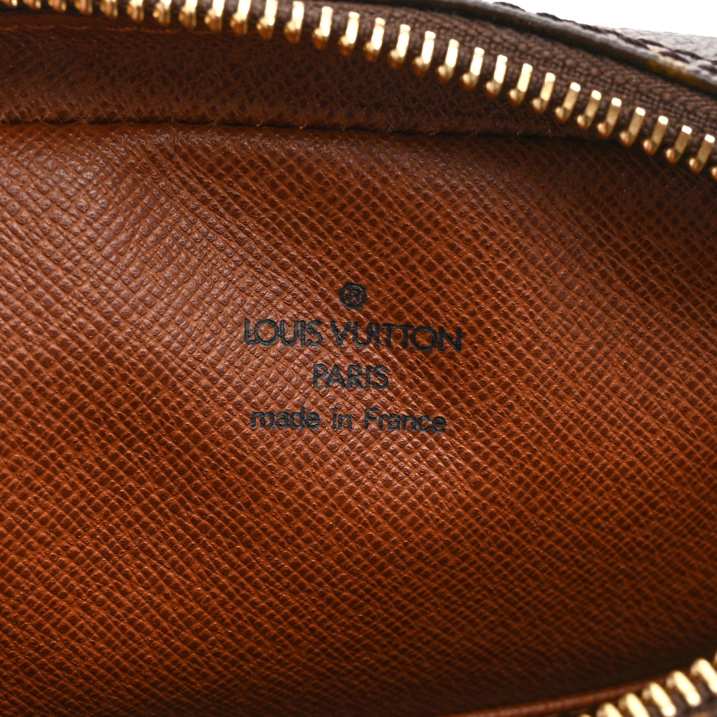 Monogram Amazone