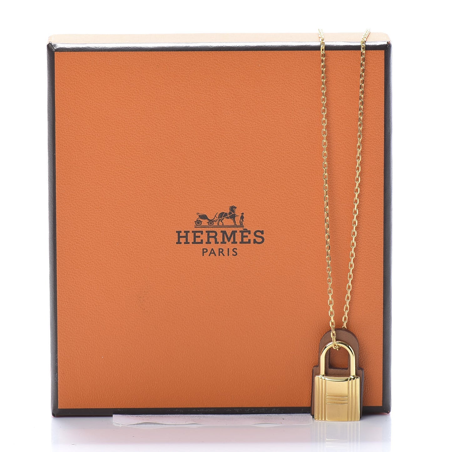 Swift Small O'Kelly Pendant Necklace Gold