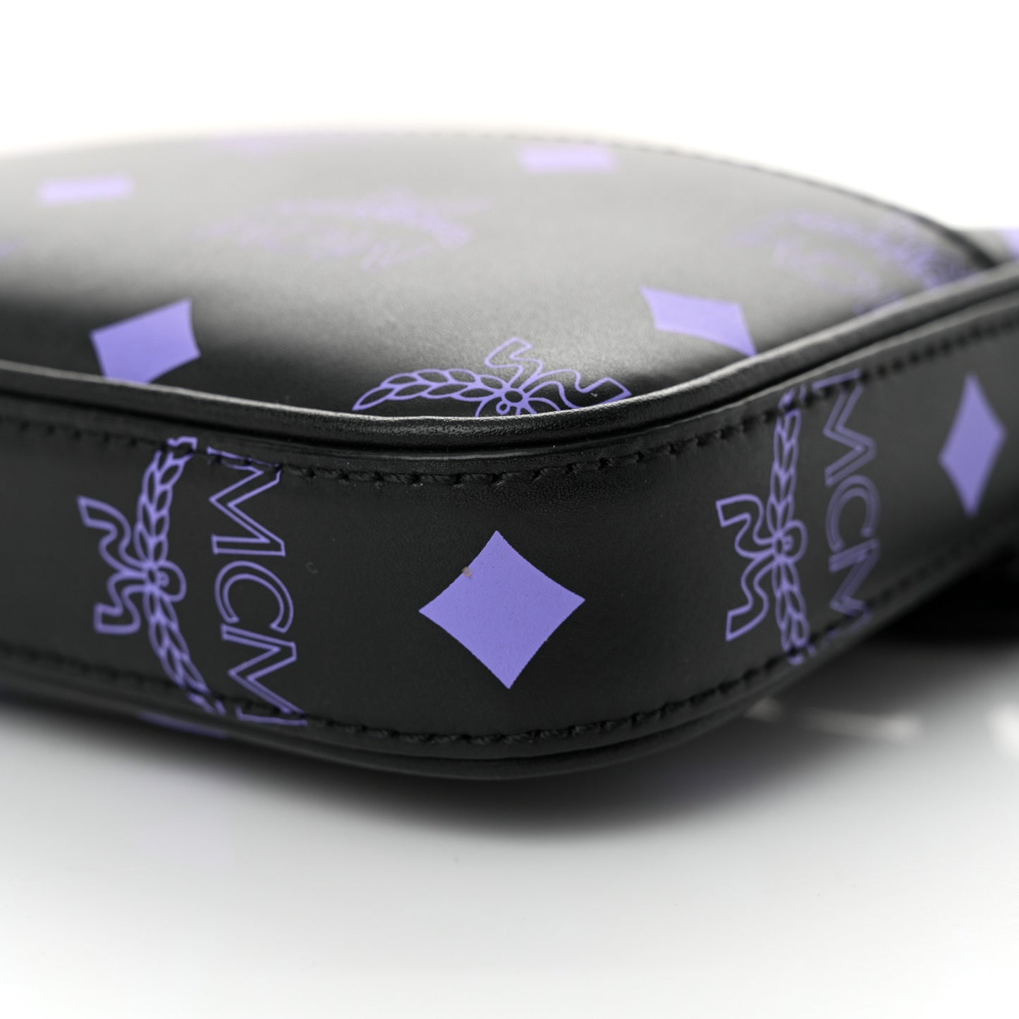 Calfskin Color Splash Pouch on Chain Dahlia Purple